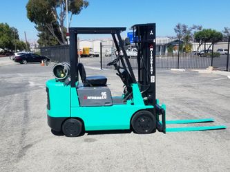 Mitsubishi Forklift 5000 lb capacity 3 stage side shift runs good no mechanical Problems� This forklift has been well maintained ready to go to work