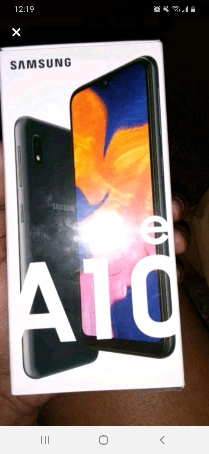 Galaxy A10e Like new
