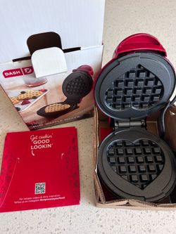Dash mini heart waffle maker