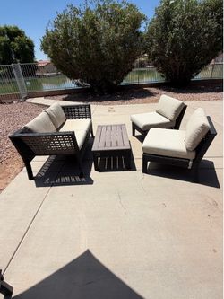 Outdoor patio furniture