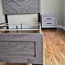 New Rustic Queen & King Bedroom Set!! Bedroom Set: Bed, Dresser, Mirror & Nightstand!!