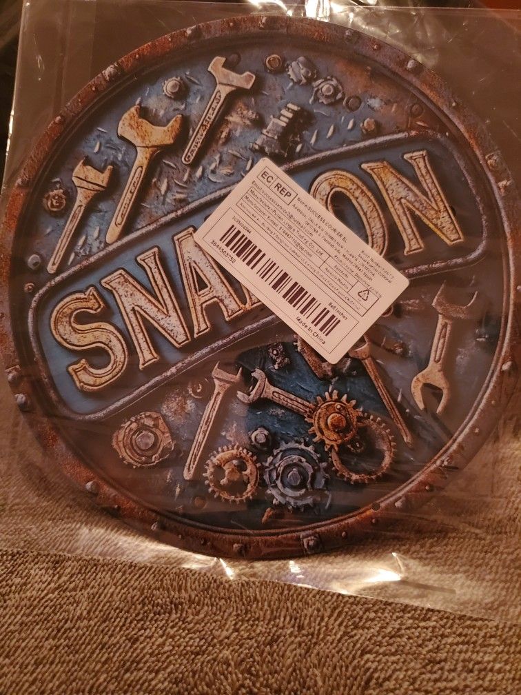Snap On Tools Round Metal Sign, New!!