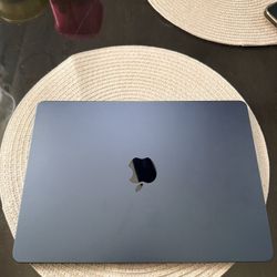 MacBook Air 2022 M2