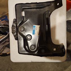 GMC BATTERY TRAY 