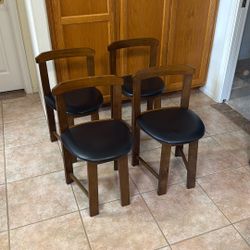 4 Wooden Chairs – Black Faux Leather Seats