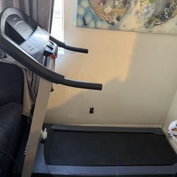 Treadmill WESLO 150 OBO