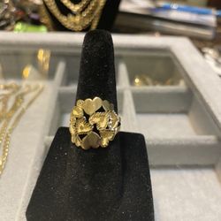 10 Karat Gold Ring Size 6