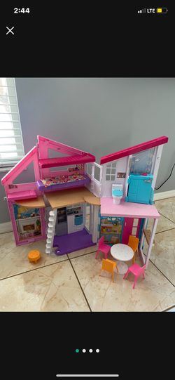 Barbie Malibu Dollhouse
