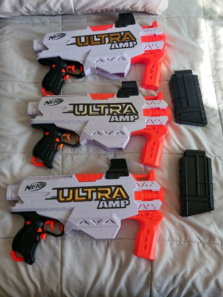LOT Nerf Ultra AMP Motorized Dart Blaster WITH Clips