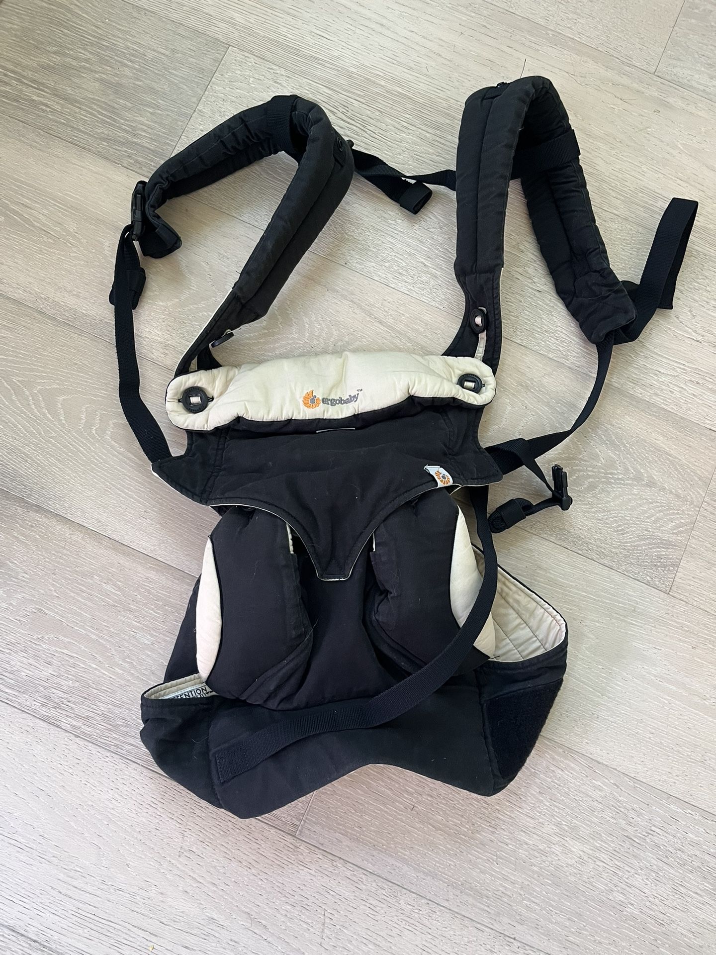 Ergo Baby 360 Black Structured carrier