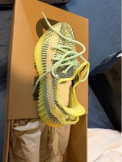 adidas Yeezy Boost 350 V2 'Yeezreel'