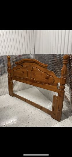 Queen headboard solid Wood Brown