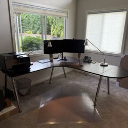 IKEA Corner Desk  w/2 Extensions excellent condition 