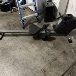 Rowing Exercise Machine 
