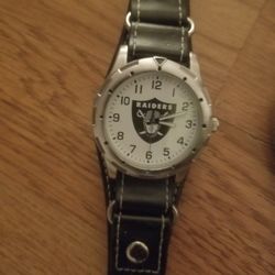Raiders Watch  1