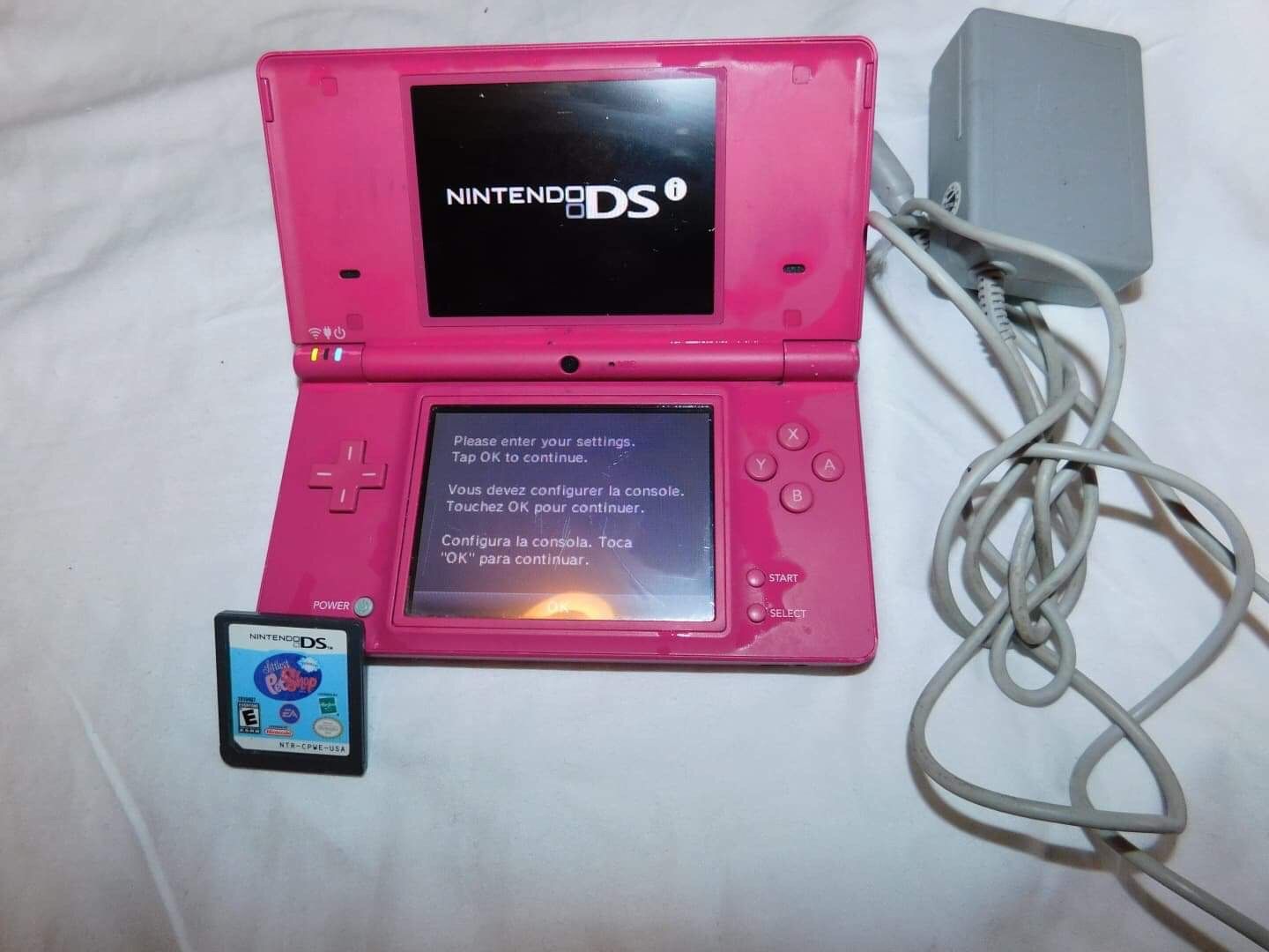 Nintendo DSi PINK Handheld System & Games