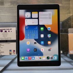 Unlocked White iPad 9 64gb 10.2" LTE