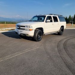 2004 Chevrolet Suburban