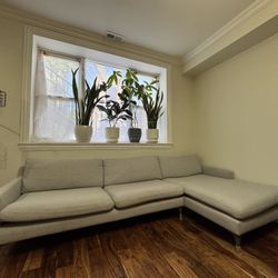 Modern Gray Sectional Sofa with Chaise