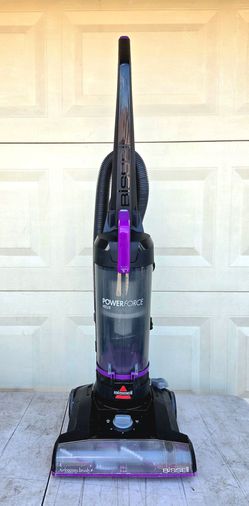 Bissell PowerForce Helix Vacuum Cleaner  - Lots of Power, XL Debris Container  - North Glendale