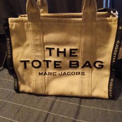 The Tote Bag Marc Jacobs.$20