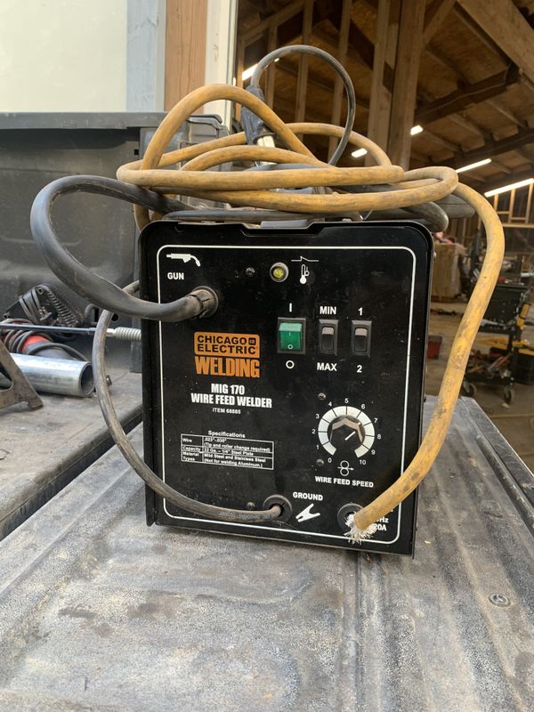 Chicago electric welding welder mig170 wire feed for Sale in Kent, WA