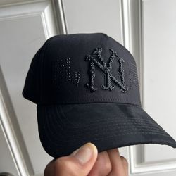Dante hats
