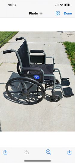 Silla de ruedas $100