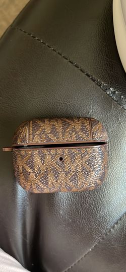 Michael Koran Airpod pro case 