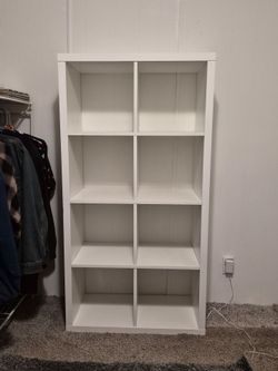 Ikea cubicle book shelf 2x4 pre-owned used