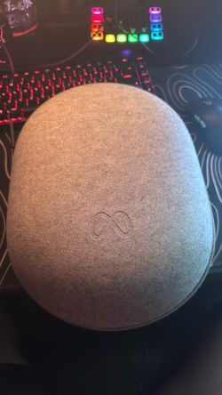 Meta Quest 3 128gb with accessories