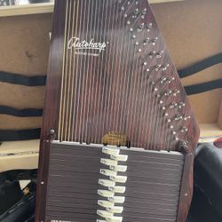 Beautiful Vintage Oscar Schmidt Autoharp