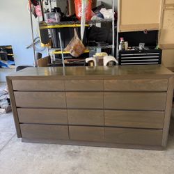 Wooden Bedroom Dresser 