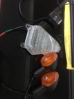 R6 lights