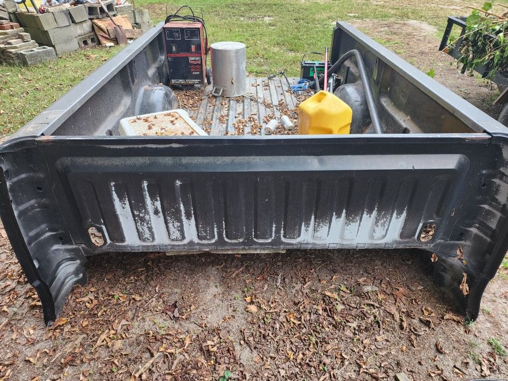 Ford F150 8' Bed In Great Condition