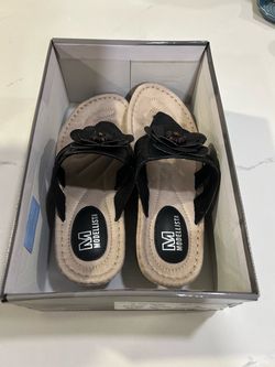 Modellista "Callahan" thong sandals - New with tags