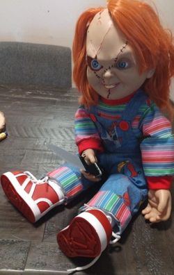 Talking/Animatronic Chucky Doll