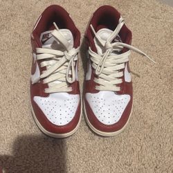 Nike - Burgundy Dunk Lows