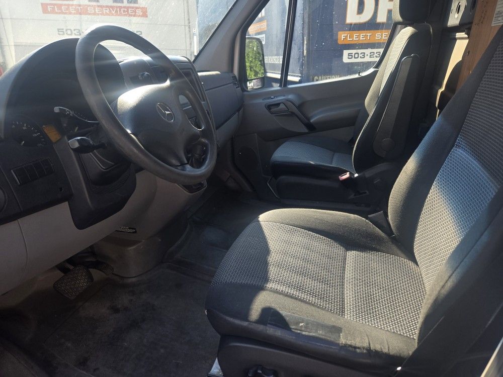2012 Mercedes-Benz Sprinter