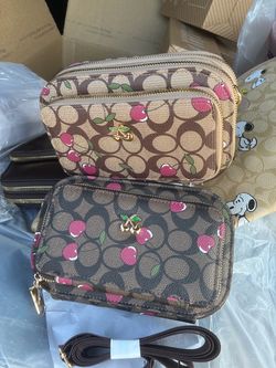 Crossbody monogram