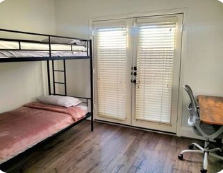 Bunkbed with mattresses