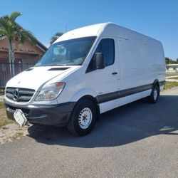 2012, Mercedes Benz Sprinter 