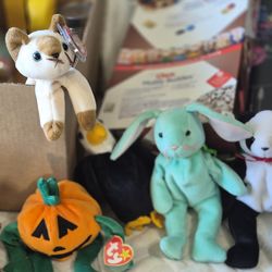 Lots of BEANIE babies