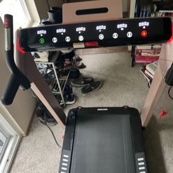 Space flex Mint Condition Treadmill 