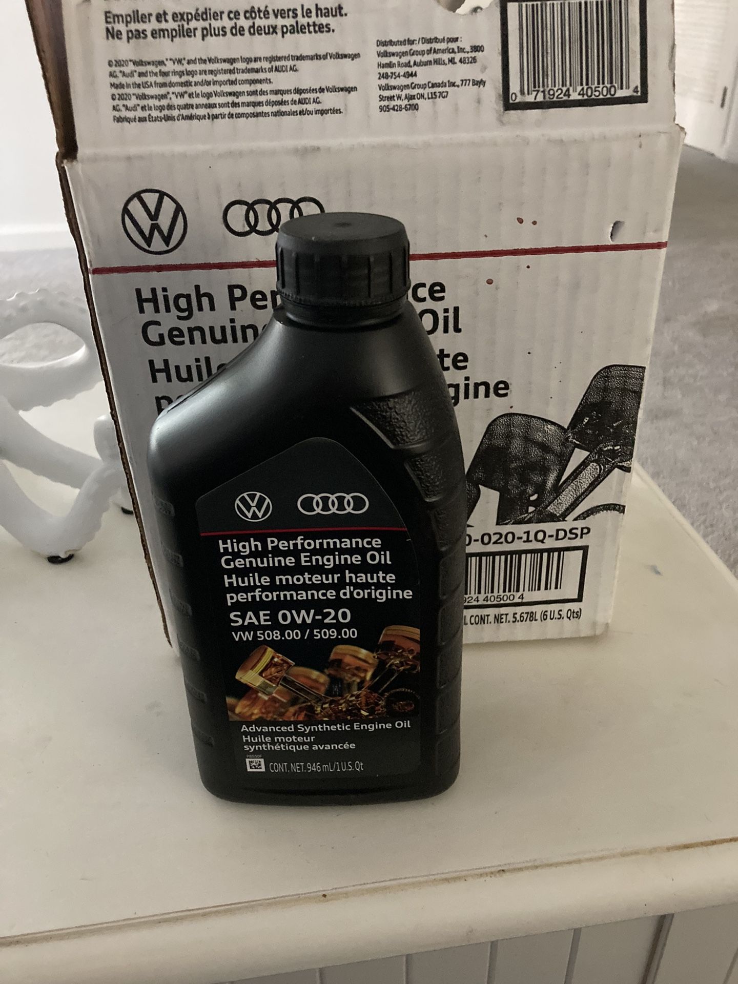 Engine Oil Six Bottles