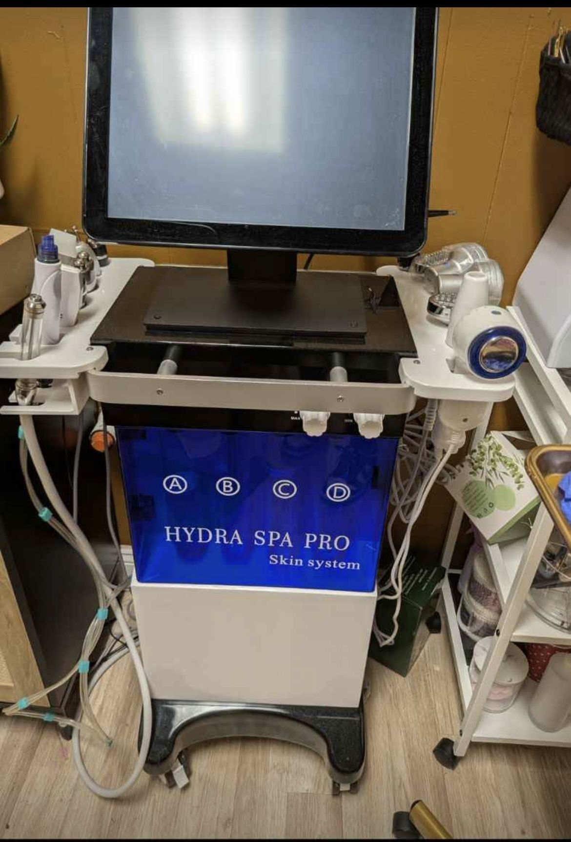 Hydrafacial Machine