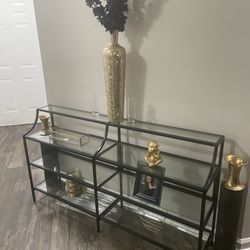 Console Table & 3 Large Vases