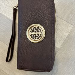 Brown Wallet/Wristlet