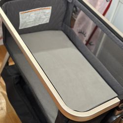 Baby Crib 