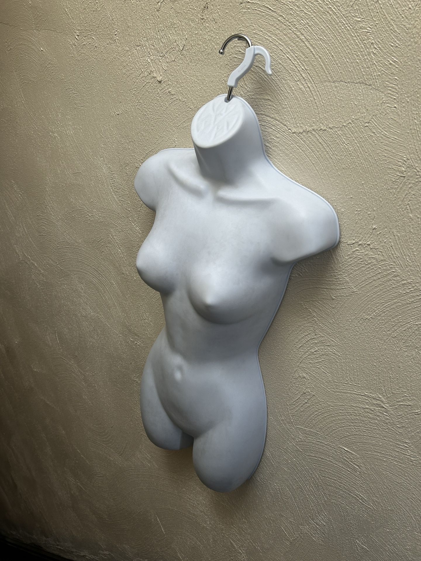 Durable plastic Mannequin / Dress Form with hanging Hook